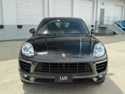 Used 2018 Porsche Macan Sport Edition AWD/4WD image 3
