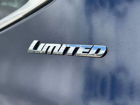 Used 2024 Toyota Tundra Limited image 14