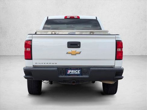 Used 2018 Chevrolet Silverado 1500 W/T w/ Trailering Package image 6