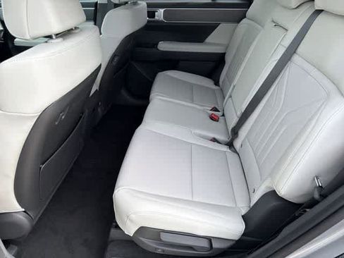 New 2026 Hyundai Santa Fe SEL FWD image 16