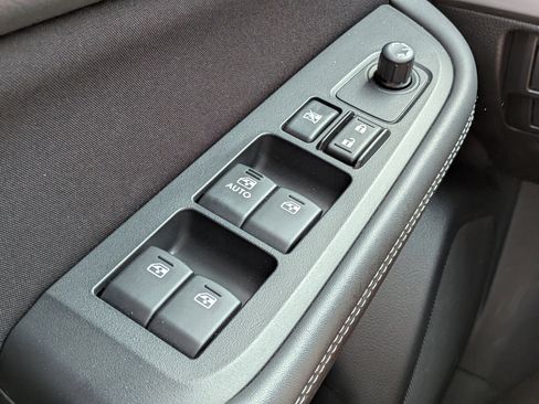 Used 2016 Subaru Legacy 2.5i AWD/4WD image 20