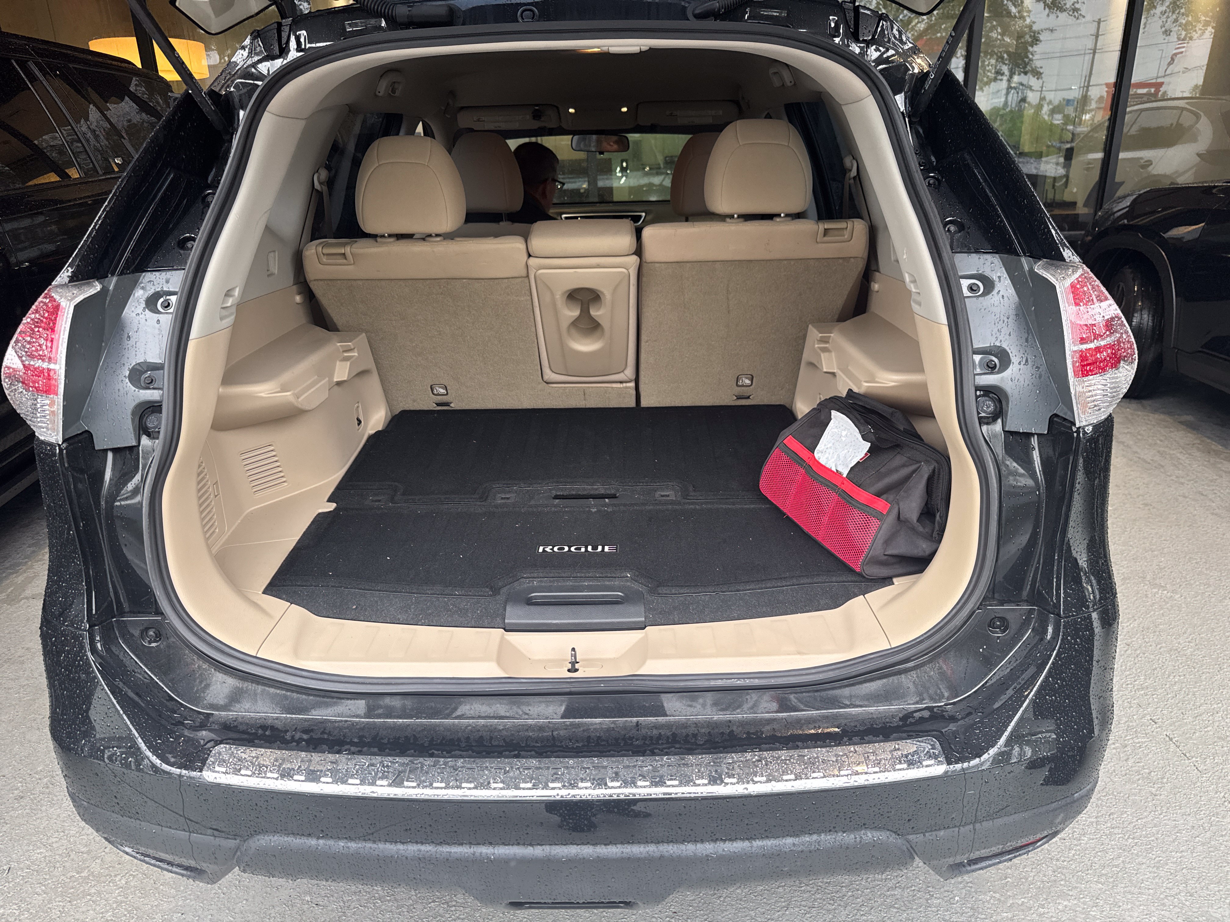Used 2016 Nissan Rogue S FWD image 4