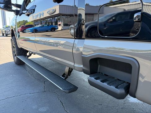 New 2026 Ford F250 King Ranch w/ Tremor Off-Road Package AWD/4WD image 22