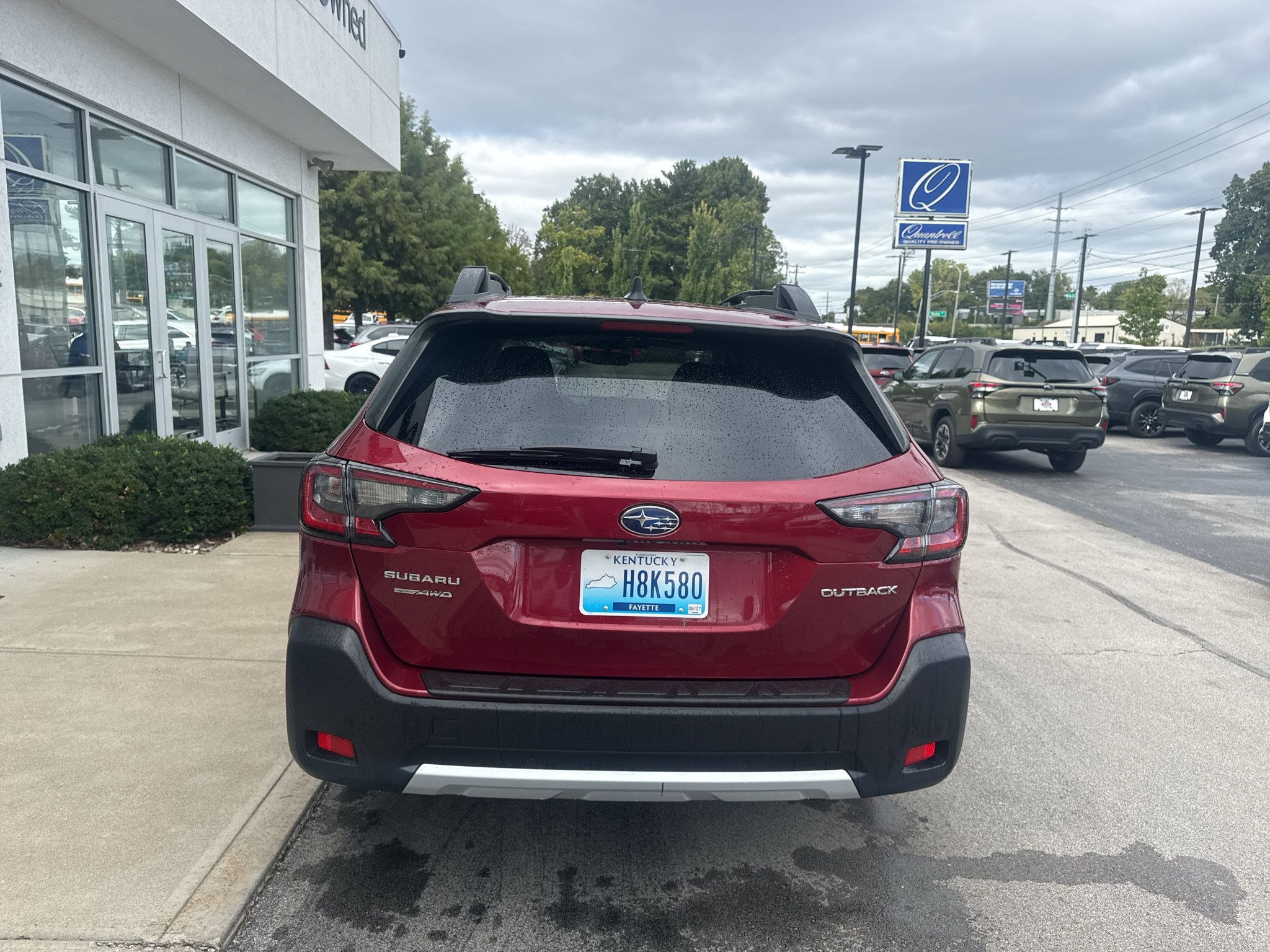 Used 2024 Subaru Outback Limited AWD/4WD image 4