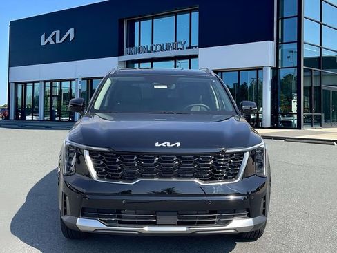 New 2026 Kia Sorento S w/ S Panoramic Sunroof Package image 2
