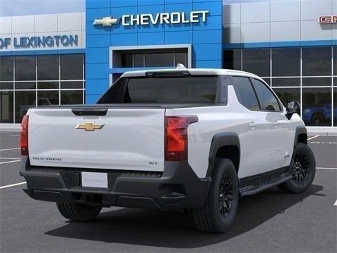 Used 2024 Chevrolet Silverado EV W/T AWD/4WD image 4