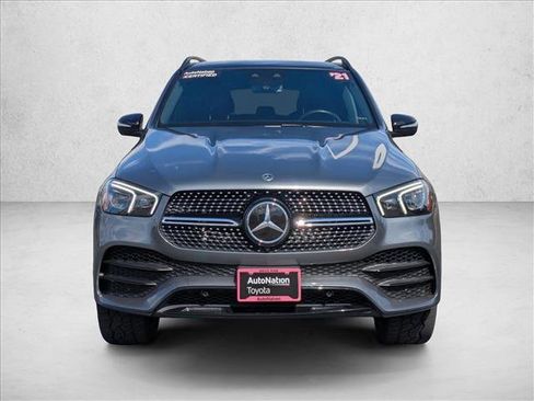 Used 2021 Mercedes-Benz GLE 580 4MATIC image 2