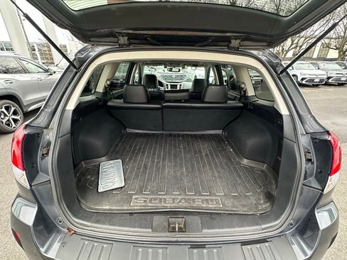 Used 2013 Subaru Outback 3.6R Limited image 10