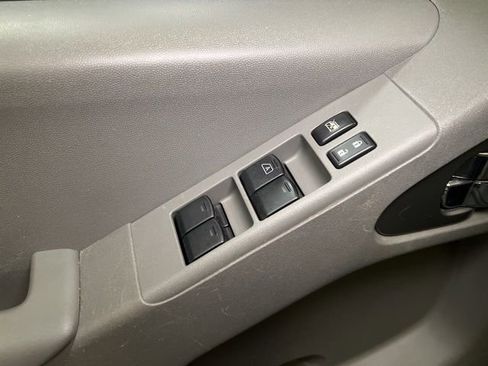 Used 2021 Nissan Frontier SV image 42