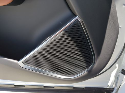 New 2026 Jaguar F-PACE R-Dynamic S image 19