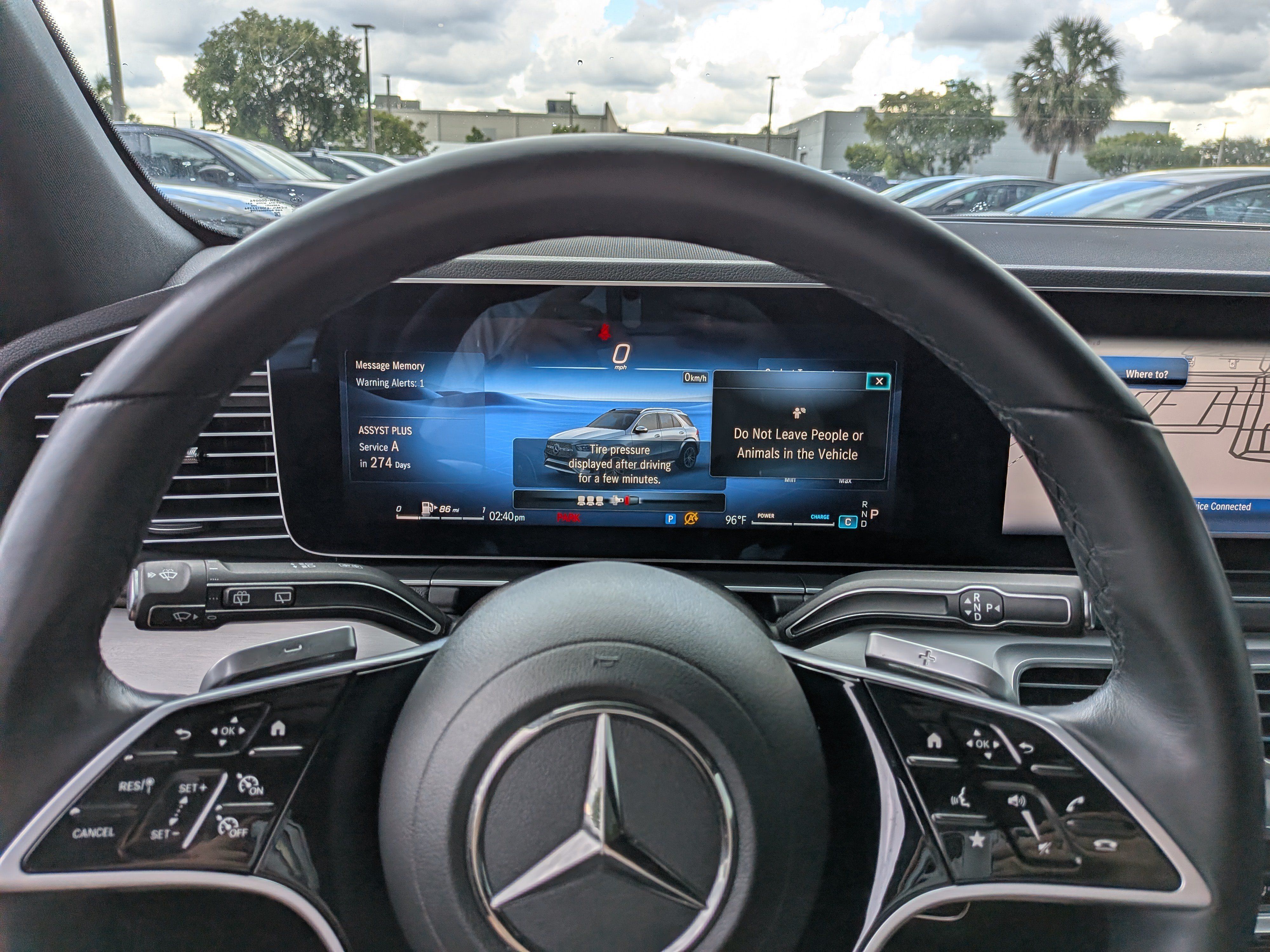 Used 2026 Mercedes-Benz GLE 350 4MATIC w/ Winter Package image 27