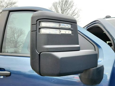 Used 2026 Chevrolet Silverado 2500 Custom w/ Custom Value Package image 14