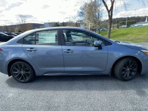 New 2026 Toyota Corolla SE FWD image 9
