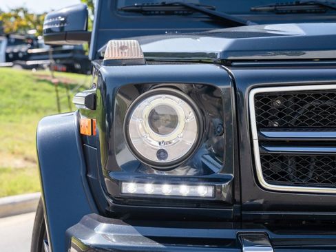 Used 2015 Mercedes-Benz G 63 AMG 4MATIC image 11