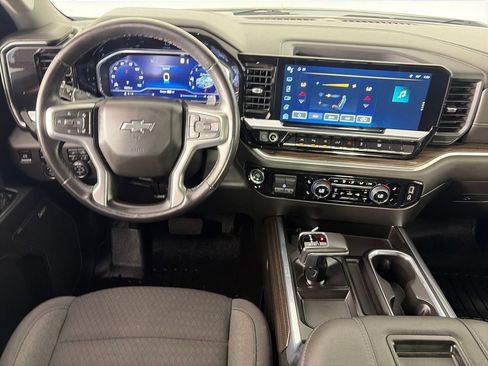 Used 2022 Chevrolet Silverado 1500 RST w/ Convenience Package II image 14