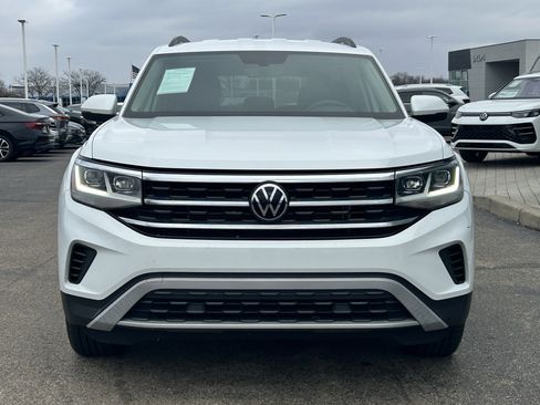 Certified 2023 Volkswagen Atlas SE image 2