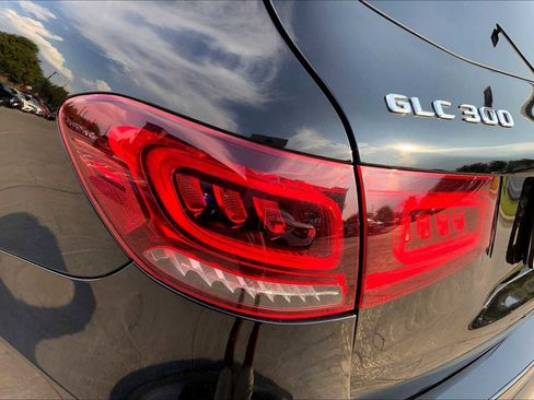 Certified 2020 Mercedes-Benz GLC 300 GLC 300 image 24