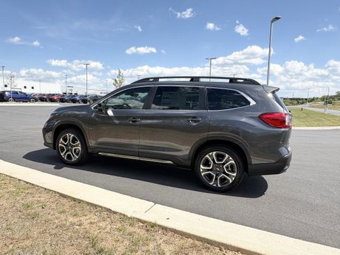 New 2026 Subaru Ascent Limited AWD/4WD image 5