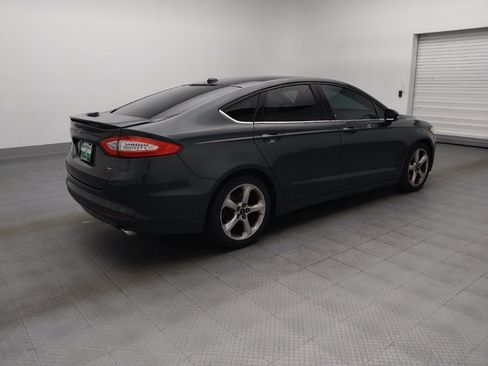 Used 2015 Ford Fusion SE w/ Equipment Group 201A FWD image 10