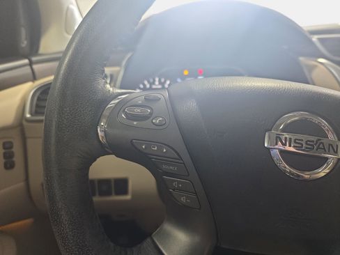 Used 2019 Nissan Murano Platinum w/ Cargo Package FWD image 17