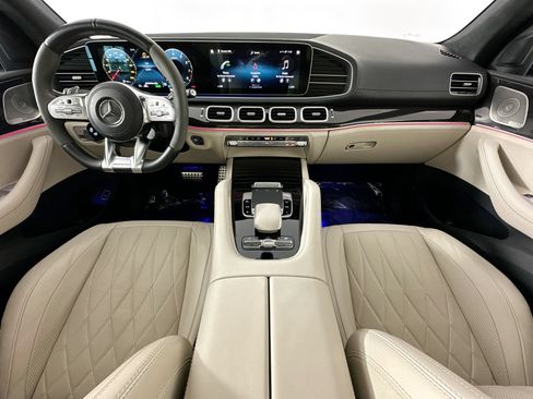 Used 2022 Mercedes-Benz GLS 63 AMG 4MATIC image 22