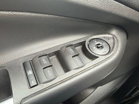 Used 2018 Ford Escape SE w/ SE Sync 3 Package image 24