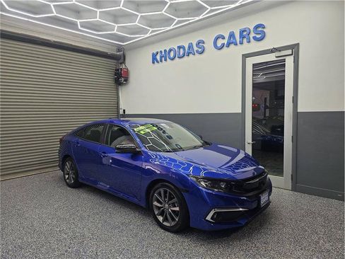Used 2019 Honda Civic EX image 7