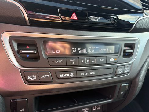 Used 2023 Honda Passport EX-L image 21