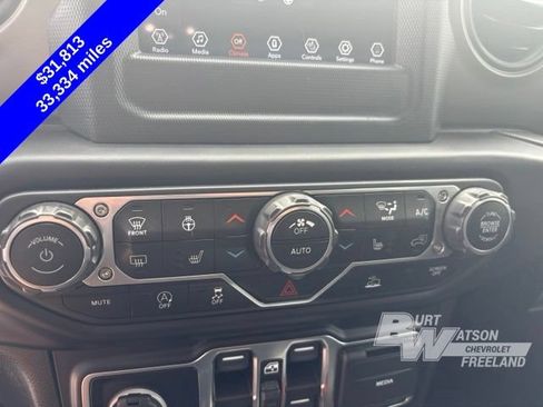 Used 2022 Jeep Gladiator Sport AWD/4WD image 19