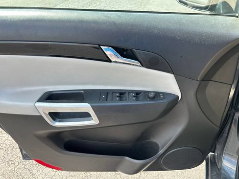 Used 2013 Chevrolet Captiva Sport LTZ FWD image 12
