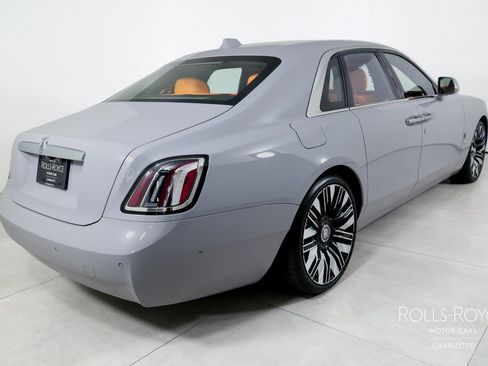 New 2027 Rolls-Royce Ghost AWD/4WD image 2