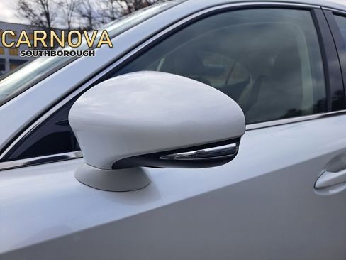 Used 2019 Lexus IS 300 AWD w/ Navigation Package image 9