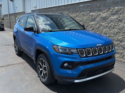 New 2026 Jeep Compass Limited AWD/4WD image 2
