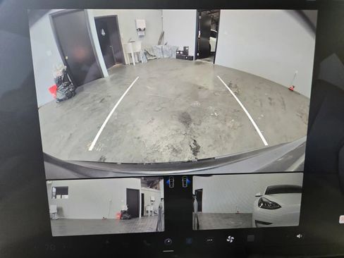 Used 2022 Tesla Model S image 20