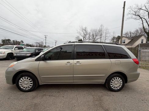 Used 2007 Toyota Sienna LE image 6