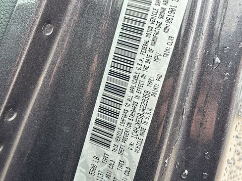 Used 2018 Jeep Wrangler Unlimited Sahara image 17