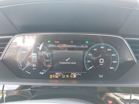Used 2024 Audi Q8 e-tron Premium Plus w/ Prestige Package AWD/4WD image 9