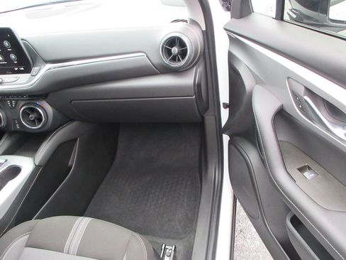 Used 2023 Chevrolet Blazer LT image 19