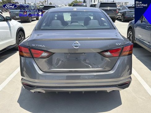 Used 2022 Nissan Altima 2.5 SV FWD image 10