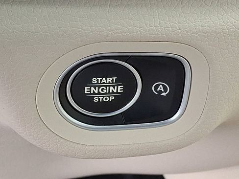 Certified 2024 Mercedes-Benz GLS 450 GLS 450 image 24