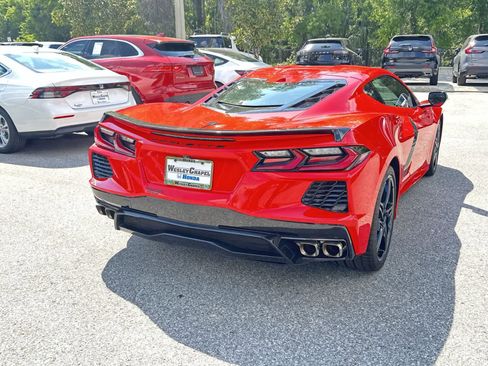 Used 2023 Chevrolet Corvette Stingray Preferred Cpe w/ Engine Appearance Package RWD image 6