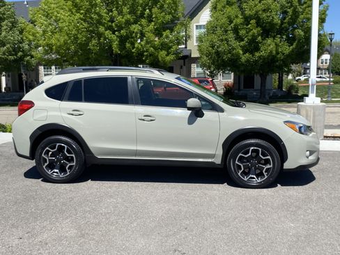 Used 2014 Subaru Crosstrek 2.0i Premium AWD/4WD image 7