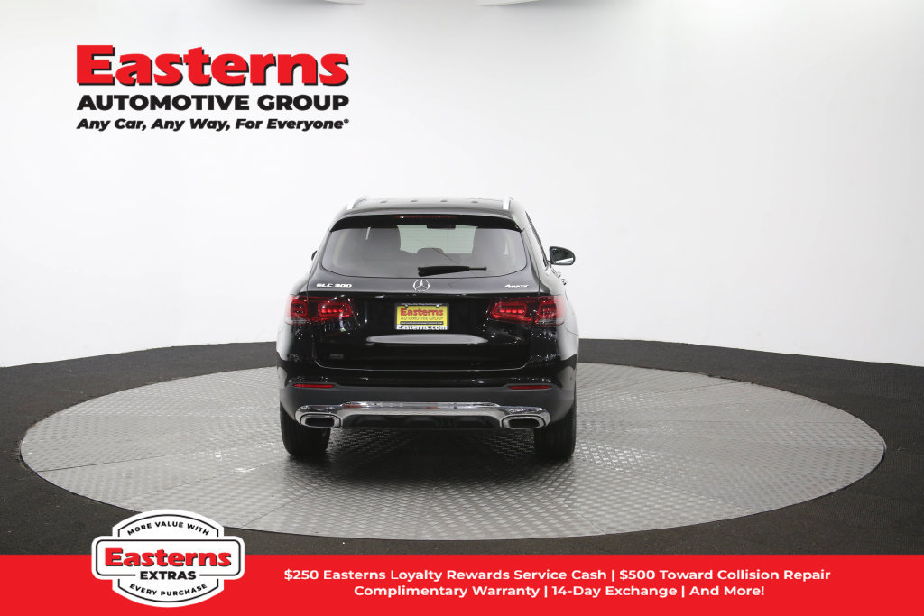 Used 2022 Mercedes-Benz GLC 300 4MATIC w/ Multimedia Package Lite image 43