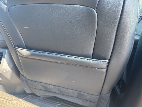 Certified 2024 Ford F250 Lariat w/ Tremor Off-Road Package image 39