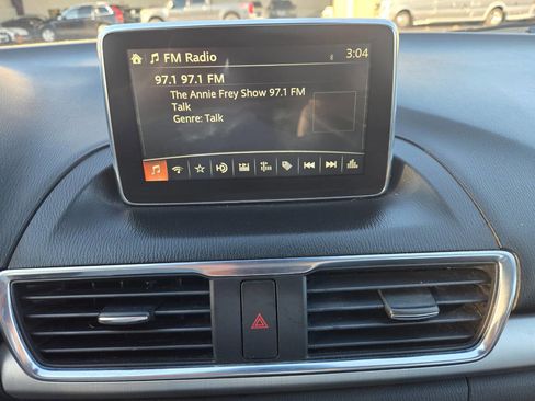 Used 2014 MAZDA MAZDA3 s Grand Touring image 12