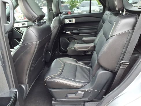Used 2023 Ford Explorer ST w/ Equipment Group 401A AWD/4WD image 12