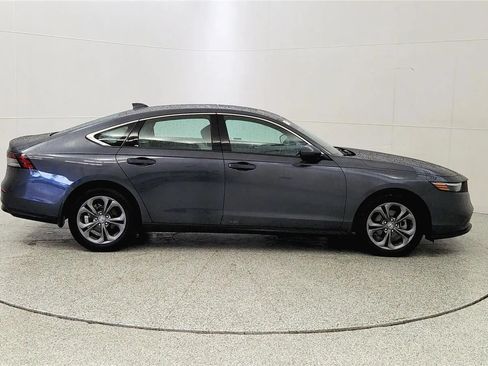 Used 2024 Honda Accord EX image 8