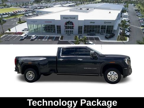 Used 2024 GMC Sierra 3500 Denali Ultimate AWD/4WD image 4