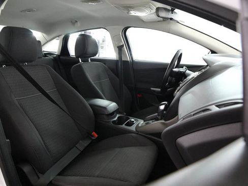 Used 2012 Ford Focus SEL FWD image 51