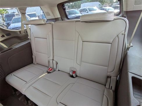 Used 2023 GMC Yukon XL Denali image 18